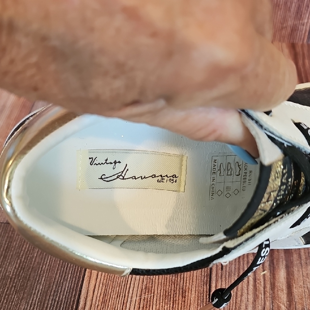 Vintage Havana Black and White Sneakers with Gold Highlights - Picture 10 of 10